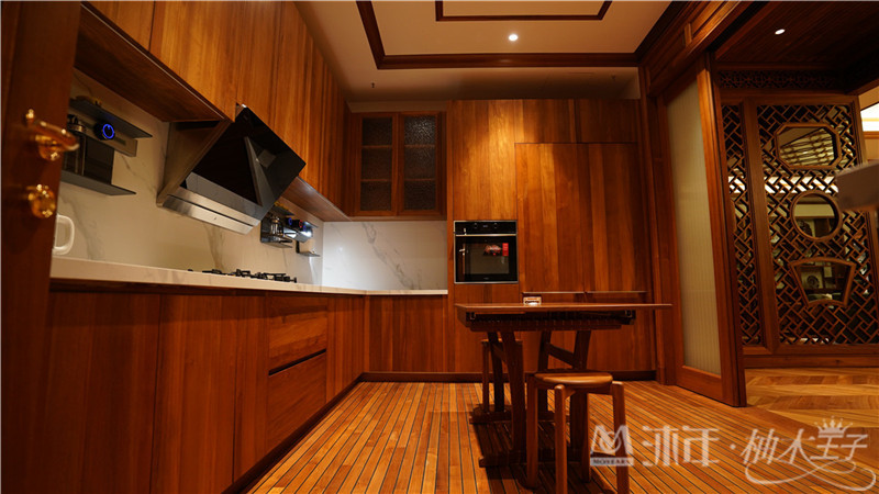 mtxx03.jpg mtxx03.jpg